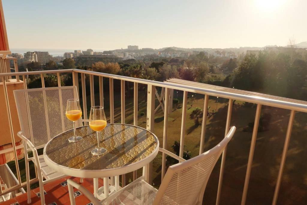 Minerva Sea View Apartment Benalmádena Dış mekan fotoğraf